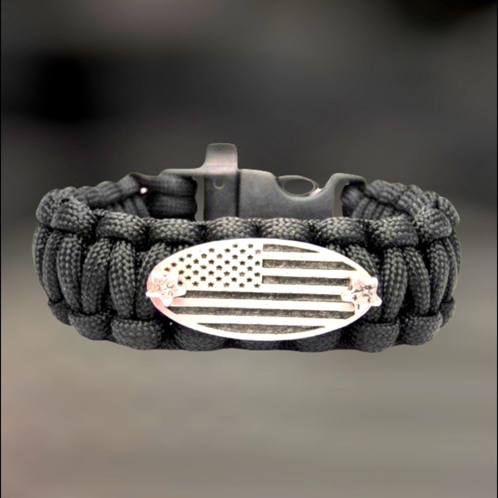 Men's Patriotic Flag Bracelet